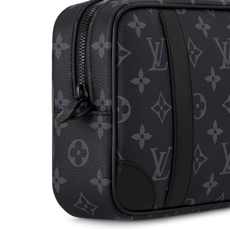 pochette louis vuitton uomo kasai|Pochette Kasai Monogram Eclipse .